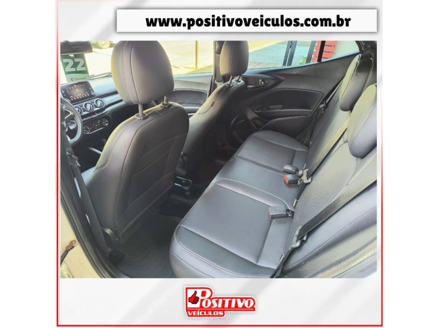 FIAT - ARGO - 2021/2022 - Branca - R$ 75.700,00