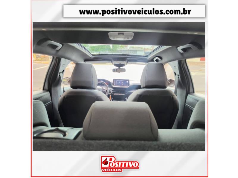 PEUGEOT - 208 - 2023/2024 - Cinza - R$ 79.900,00