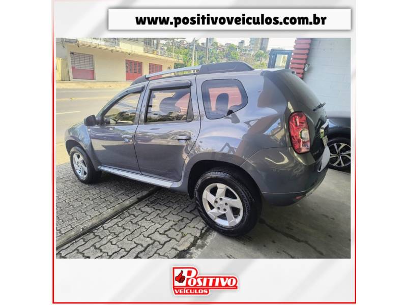 RENAULT - DUSTER - 2012/2013 - Cinza - R$ 57.500,00