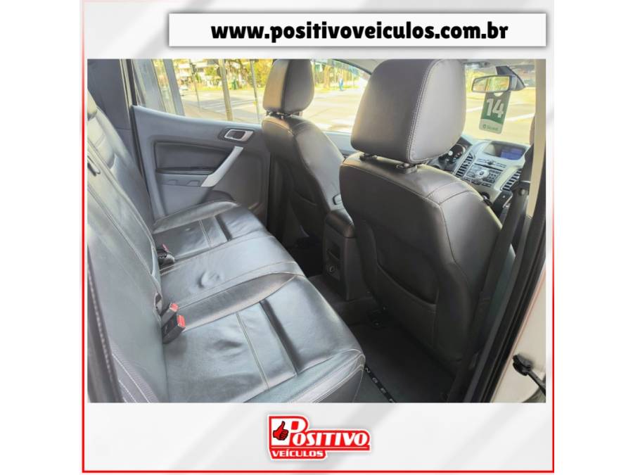 FORD - RANGER - 2014/2014 - Prata - R$ 114.900,00