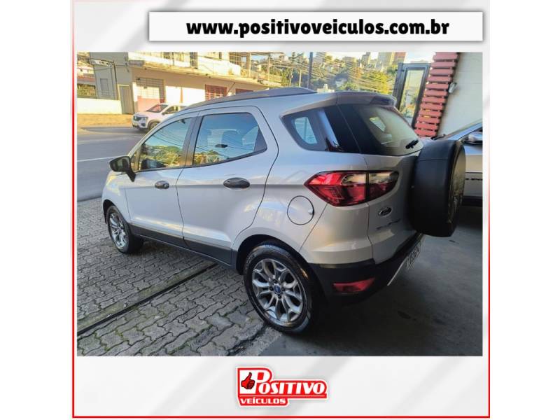 FORD - ECOSPORT - 2013/2014 - Prata - R$ 57.500,00