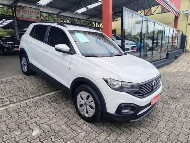 VOLKSWAGEN - T-CROSS - 2022/2023 - Branca - R$ 88.900,00