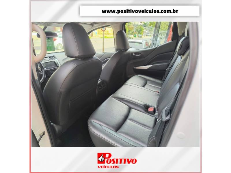 NISSAN - FRONTIER - 2019/2019 - Branca - R$ 139.800,00