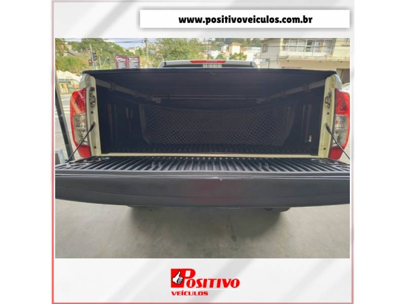 NISSAN - FRONTIER - 2019/2019 - Branca - R$ 139.800,00