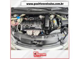 PEUGEOT - 208 - 2018/2019 - Branca - R$ 61.700,00