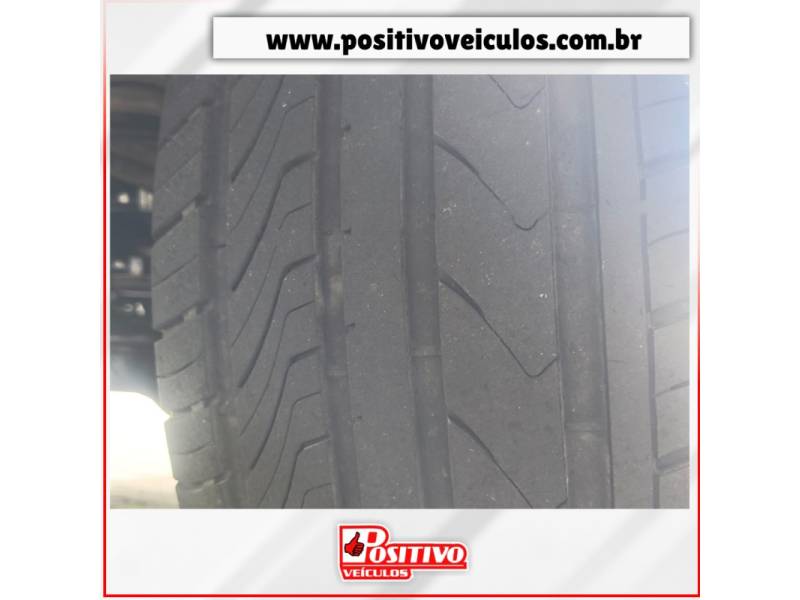 FIAT - TORO - 2022/2022 - Cinza - R$ 118.700,00