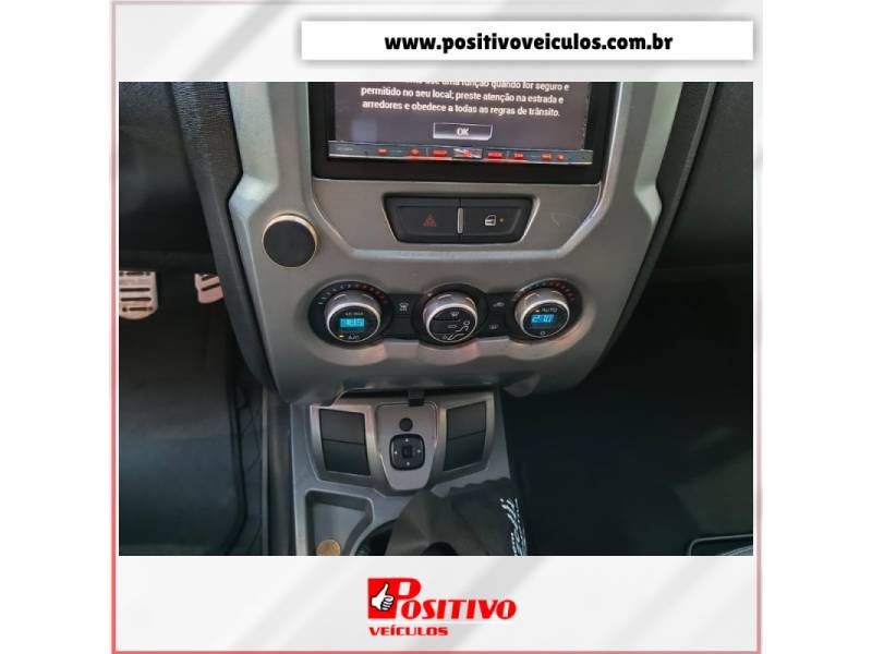 TROLLER - T4 - 2015/2015 - Prata - R$ 189.000,00