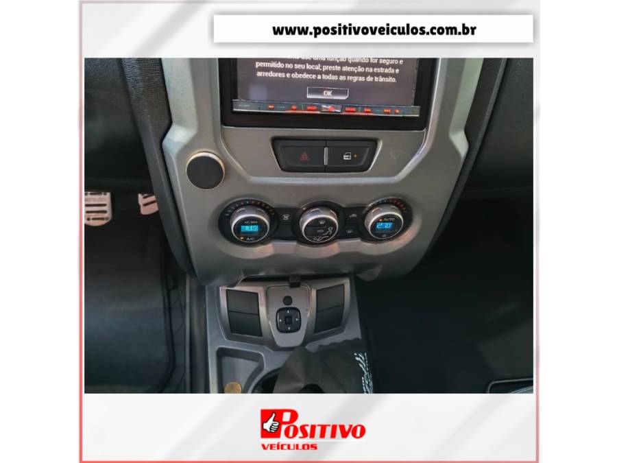 TROLLER - T4 - 2015/2015 - Prata - R$ 189.000,00