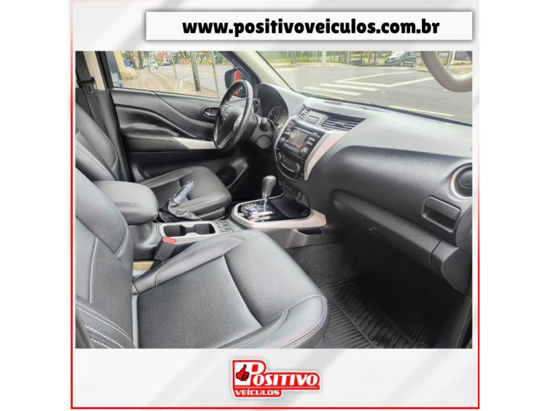 NISSAN - FRONTIER - 2018/2019 - Preta - R$ 134.900,00