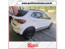 FIAT - ARGO - 2021/2022 - Branca - R$ 75.700,00