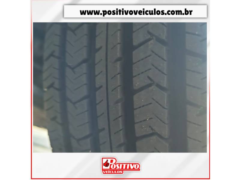 CHEVROLET - SPIN - 2016/2016 - Branca - R$ 61.700,00