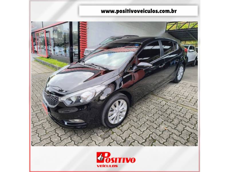 KIA MOTORS - CERATO - 2014/2014 - Preta - R$ 65.500,00