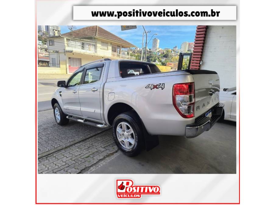FORD - RANGER - 2014/2014 - Prata - R$ 114.900,00