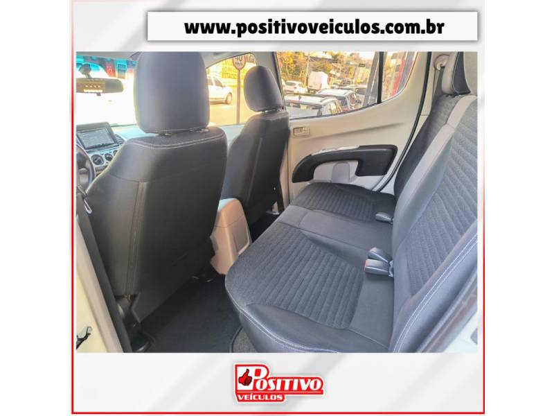 MITSUBISHI - L200 TRITON - 2014/2015 - Branca - R$ 87.700,00
