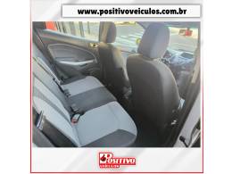 FORD - ECOSPORT - 2013/2014 - Prata - R$ 57.500,00