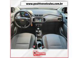 CHEVROLET - PRISMA - 2017/2018 - Preta - R$ 62.500,00