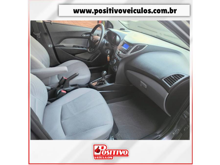 HYUNDAI - HB20S - 2015/2015 - Cinza - R$ 54.900,00
