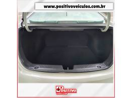 HYUNDAI - HB20S - 2016/2017 - Branca - R$ 59.700,00