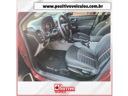 FIAT - TORO - 2016/2017 - Vermelha - R$ 83.500,00