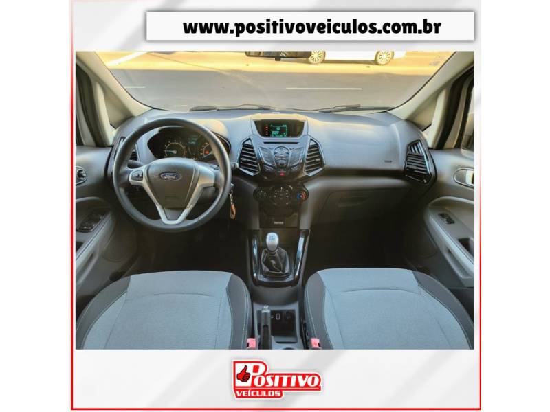 FORD - ECOSPORT - 2013/2014 - Prata - R$ 57.500,00