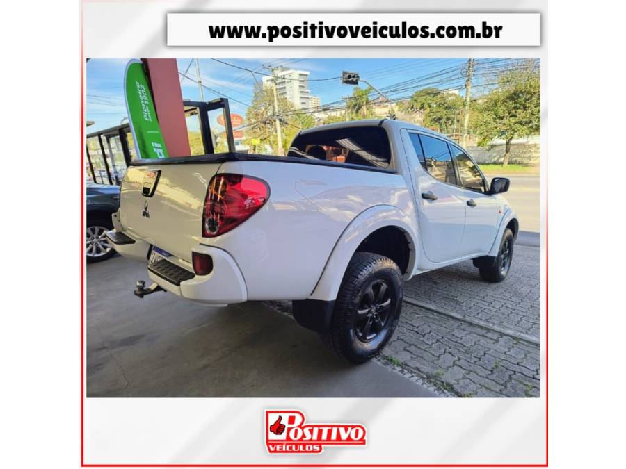 MITSUBISHI - L200 TRITON - 2014/2015 - Branca - R$ 87.700,00