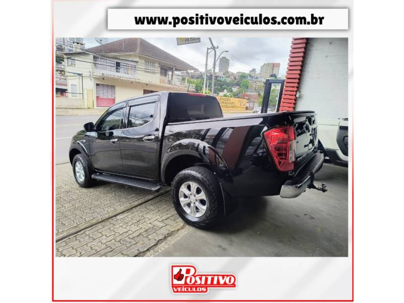 NISSAN - FRONTIER - 2018/2019 - Preta - R$ 134.900,00