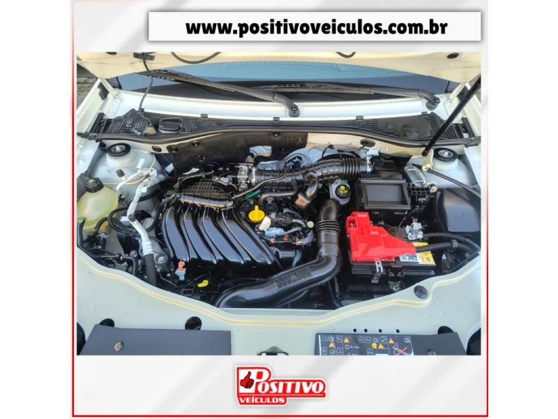 RENAULT - OROCH - 2022/2023 - Branca - R$ 89.500,00
