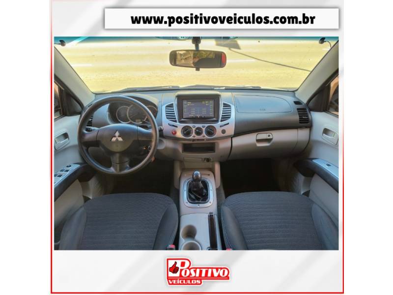MITSUBISHI - L200 TRITON - 2014/2015 - Branca - R$ 87.700,00