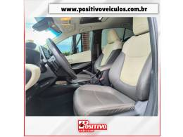 TOYOTA - COROLLA - 2021/2022 - Prata - R$ 139.700,00