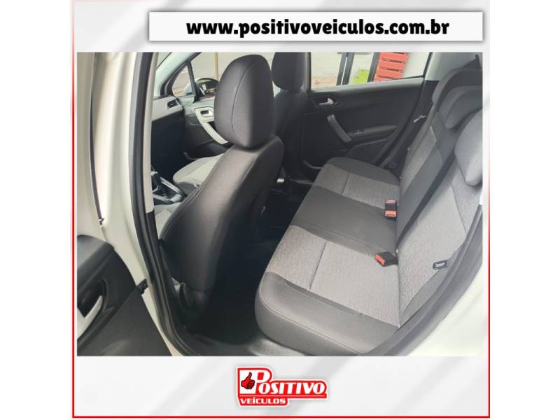 PEUGEOT - 208 - 2018/2019 - Branca - R$ 61.700,00