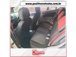FIAT - PALIO - 2015/2015 - Branca - R$ 47.700,00